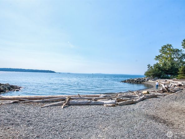 123 Queen Anne Avenue N 305, Seattle WA 98109