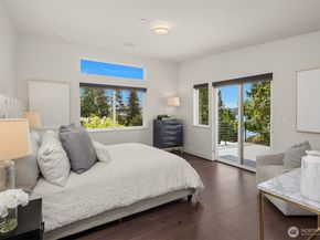 6829 SE 32nd Street, Mercer Island WA 98040