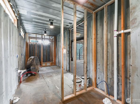 24320 119th Avenue SE, Woodinville WA 98077