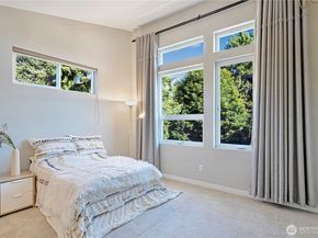 13905 NE 15th Court, Bellevue WA 98005