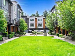 13905 NE 15th Court, Bellevue WA 98005