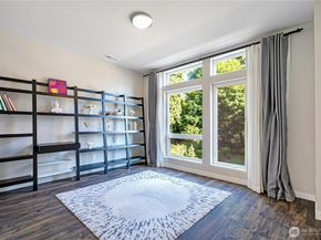 13905 NE 15th Court, Bellevue WA 98005