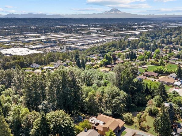 16442 51st Avenue S, Tukwila WA 98188