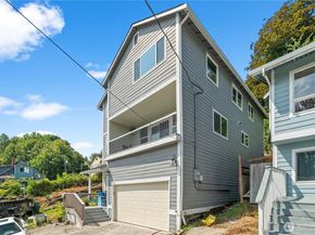 5041 31st Avenue S, Seattle WA 98108