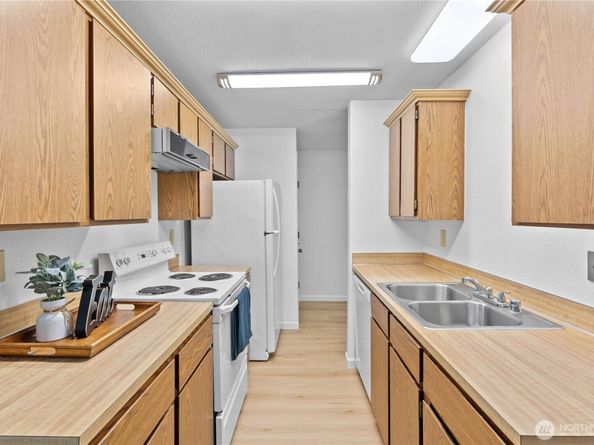 3435 Auburn Way S 22, Auburn WA 98092