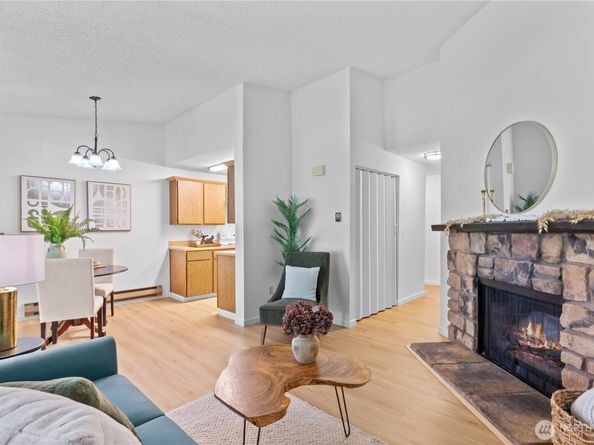 3435 Auburn Way S 22, Auburn WA 98092