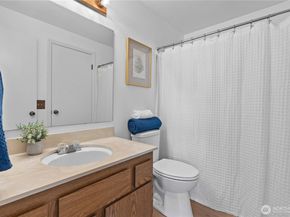 3435 Auburn Way S 22, Auburn WA 98092