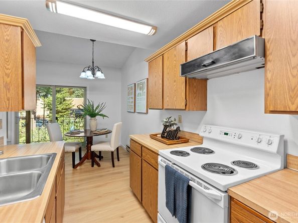 3435 Auburn Way S 22, Auburn WA 98092