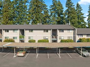 3435 Auburn Way S 22, Auburn WA 98092
