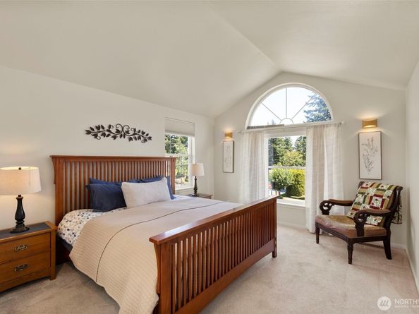 7017 Osprey Circle, Bremerton WA 98312