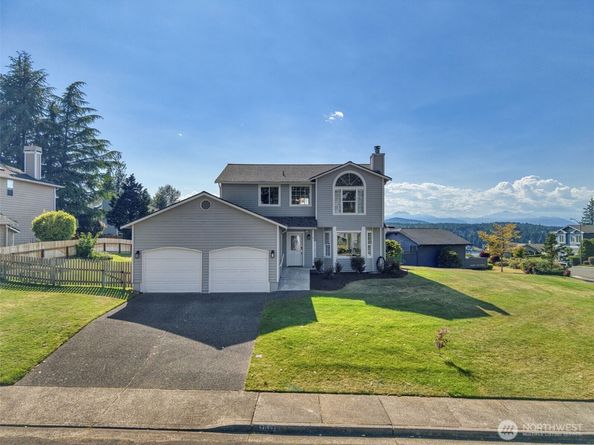 7017 Osprey Circle, Bremerton WA 98312
