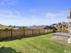 7017 Osprey Circle, Bremerton WA 98312