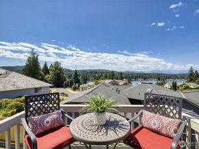 7017 Osprey Circle, Bremerton WA 98312
