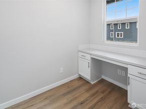 544 SW 97th Street 5, Seattle WA 98106