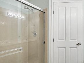 1500 S 18th St D202, Renton WA 98055