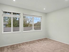 1500 S 18th St D202, Renton WA 98055