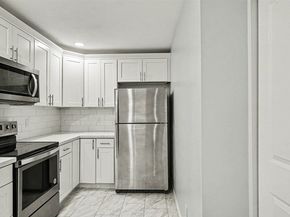 1500 S 18th St D202, Renton WA 98055