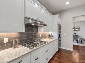 5492 Skyfall Place NW, Bremerton WA 98312