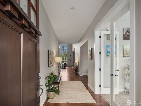 5492 Skyfall Place NW, Bremerton WA 98312