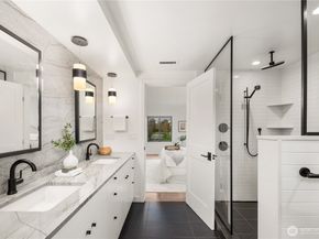 1633 E Calhoun Street, Seattle WA 98112