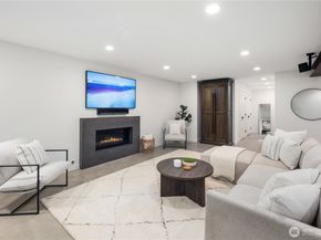 1633 E Calhoun Street, Seattle WA 98112