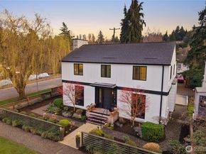 1633 E Calhoun Street, Seattle WA 98112