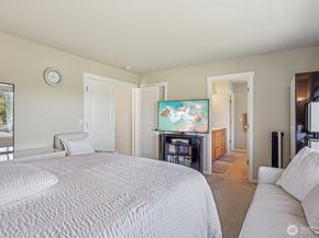 20916 13th Avenue W, Lynnwood WA 98036
