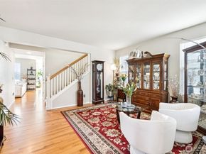 20916 13th Avenue W, Lynnwood WA 98036