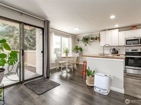 1006 S 312th Street 211, Federal Way WA 98003