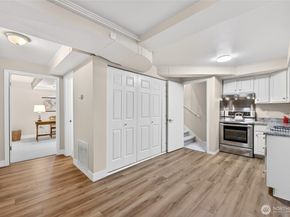 6730 NE 202nd Street, Kenmore WA 98028