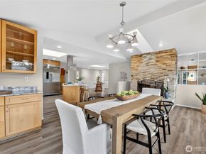 6730 NE 202nd Street, Kenmore WA 98028