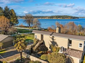 9722 SW Windmill Street, Vashon WA 98070