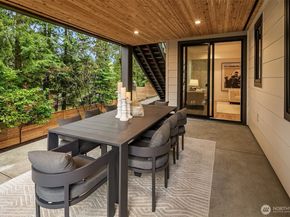 1706 111th Avenue NE, Bellevue WA 98004