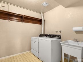 17304 143rd Place NE, Woodinville WA 98072