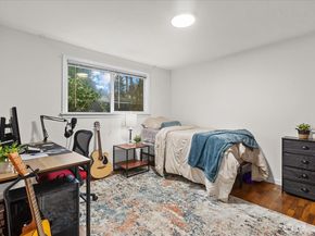 1011 NE 180TH Street, Shoreline WA 98155