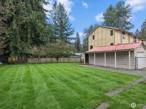 1011 NE 180TH Street, Shoreline WA 98155