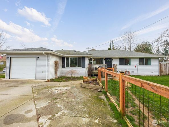 231 99th Avenue SE, Lake Stevens WA 98258