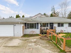 231 99th Avenue SE, Lake Stevens WA 98258