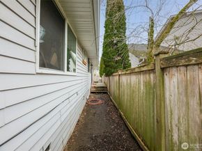 231 99th Avenue SE, Lake Stevens WA 98258