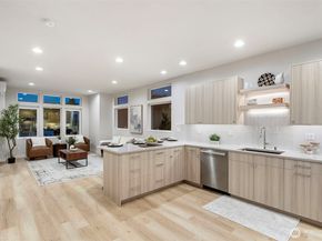 1127 NW 58th Street A, Seattle WA 98107