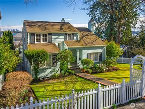 1702 Lake Washington Boulevard, Seattle WA 98122
