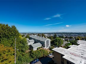 3710 25th Place W 405, Seattle WA 98199