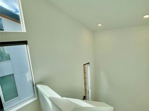 3307 Wetmore Avenue S A, Seattle WA 98144