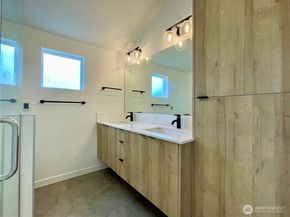 3307 Wetmore Avenue S A, Seattle WA 98144