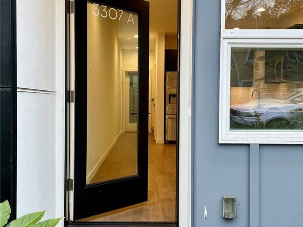 3307 Wetmore Avenue S A, Seattle WA 98144