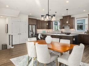 21708 24th Avenue SE A, Bothell WA 98021