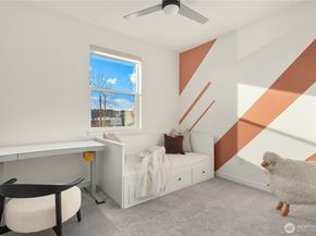 21708 24th Avenue SE A, Bothell WA 98021