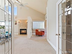 6222 37th Avenue NE, Seattle WA 98115