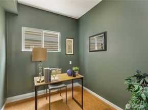 346 Wyatt Way NE 10, Bainbridge Island WA 98110