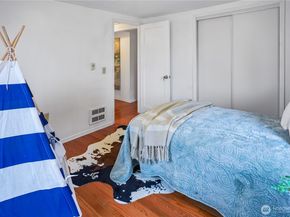 7660 S 126th Street, Seattle WA 98178